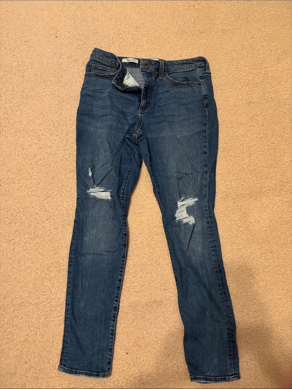 Universal Thread Dark Blue Distressed Skinny Jeans